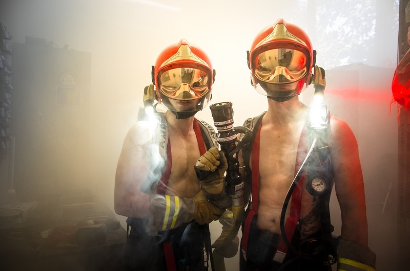 Une publication dans le journal Ouest France de ce jour, les pompiers de Saint Brieuc m&#8217;ayant sollicité pour réaliser un reportage photo pour leur calendrier 2016. Je ne publie que deux photos, les autres sont en exclusivité sur le calendrier. Je remercie les pompiers de Saint Brieuc pour celle belle [&hellip;]