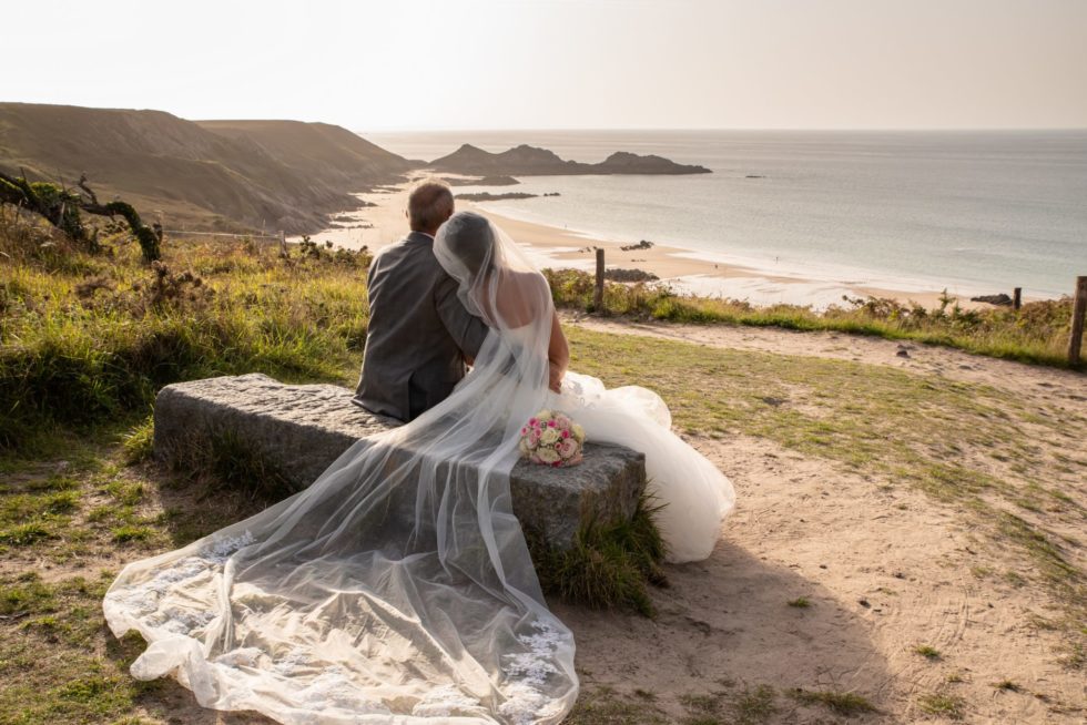 Photo de couple bord de mer